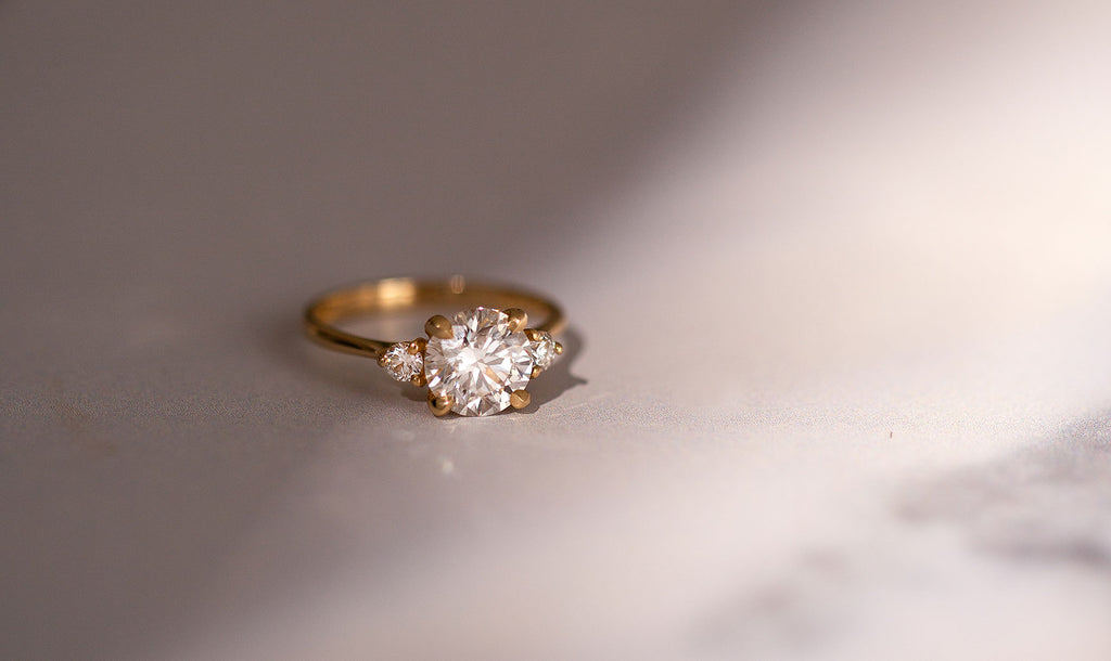 Guide To Finding The Perfect Engagement Ring Chupi