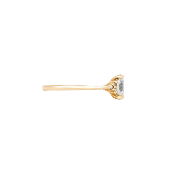 Alternative view of Starlight - Oval Diamond Engagement Ring 14k Gold