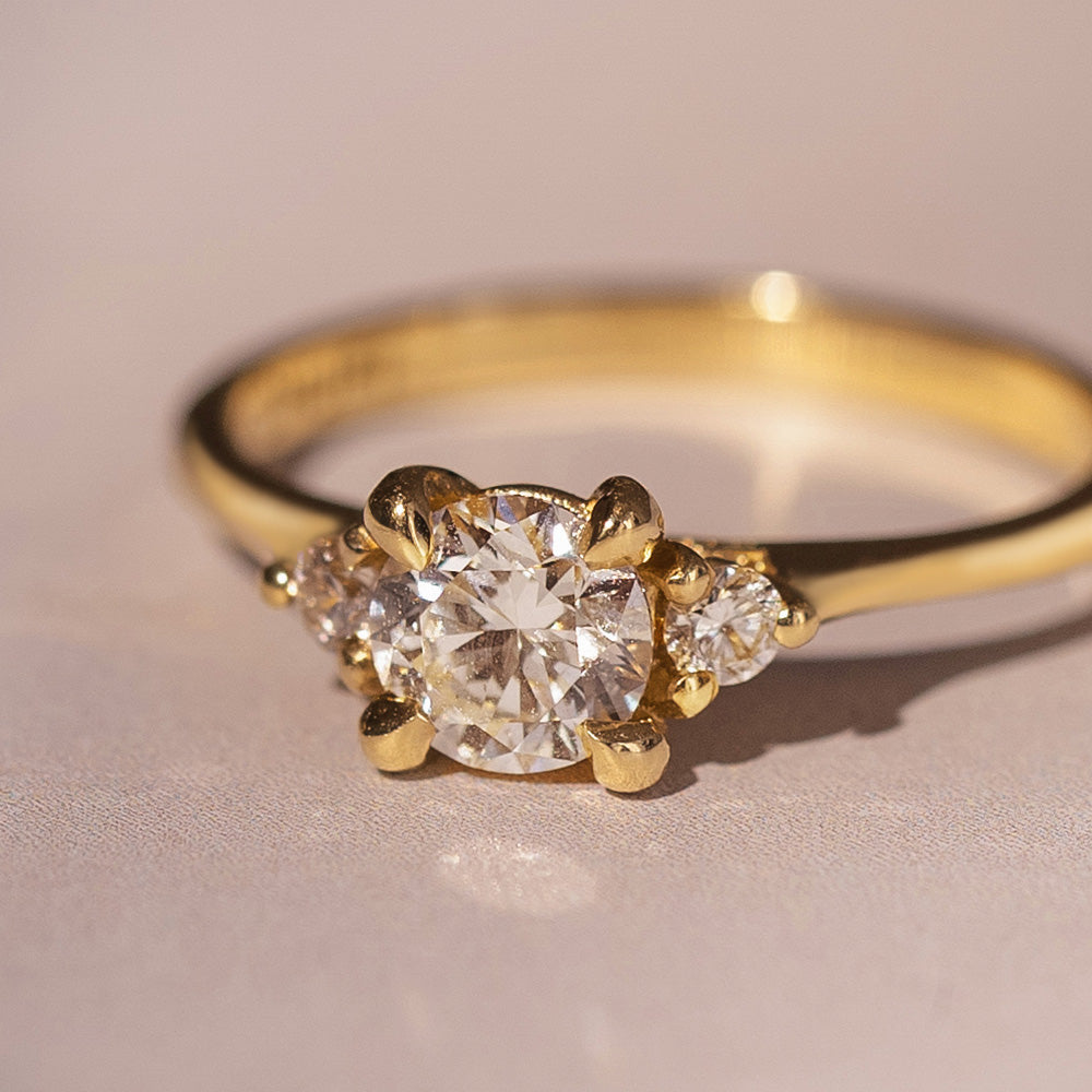Crown of Love Diamond Ring Chupi - Main Image