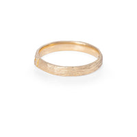 Hawthorn Bark Men's Wedding Ring - 14k Gold (Thin Band)